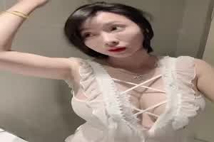 muatmyb-一言不合就脱衣勾引  背景图片