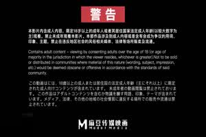 强上我的可爱黑丝姐姐，绝对的巅峰之作，精致的妆容，稀疏的阴毛，娇小的身材，无不让人观感极佳  背景图片