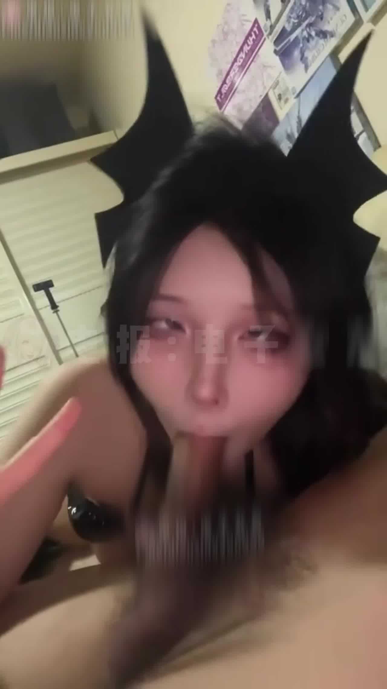  阿嘿颜小猫猫骚逼跳舞跳到发情被后入狂操 的剧照9