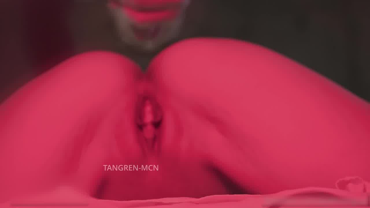  原创 桥本香菜 女审讯官肉棒惩罚 的剧照5