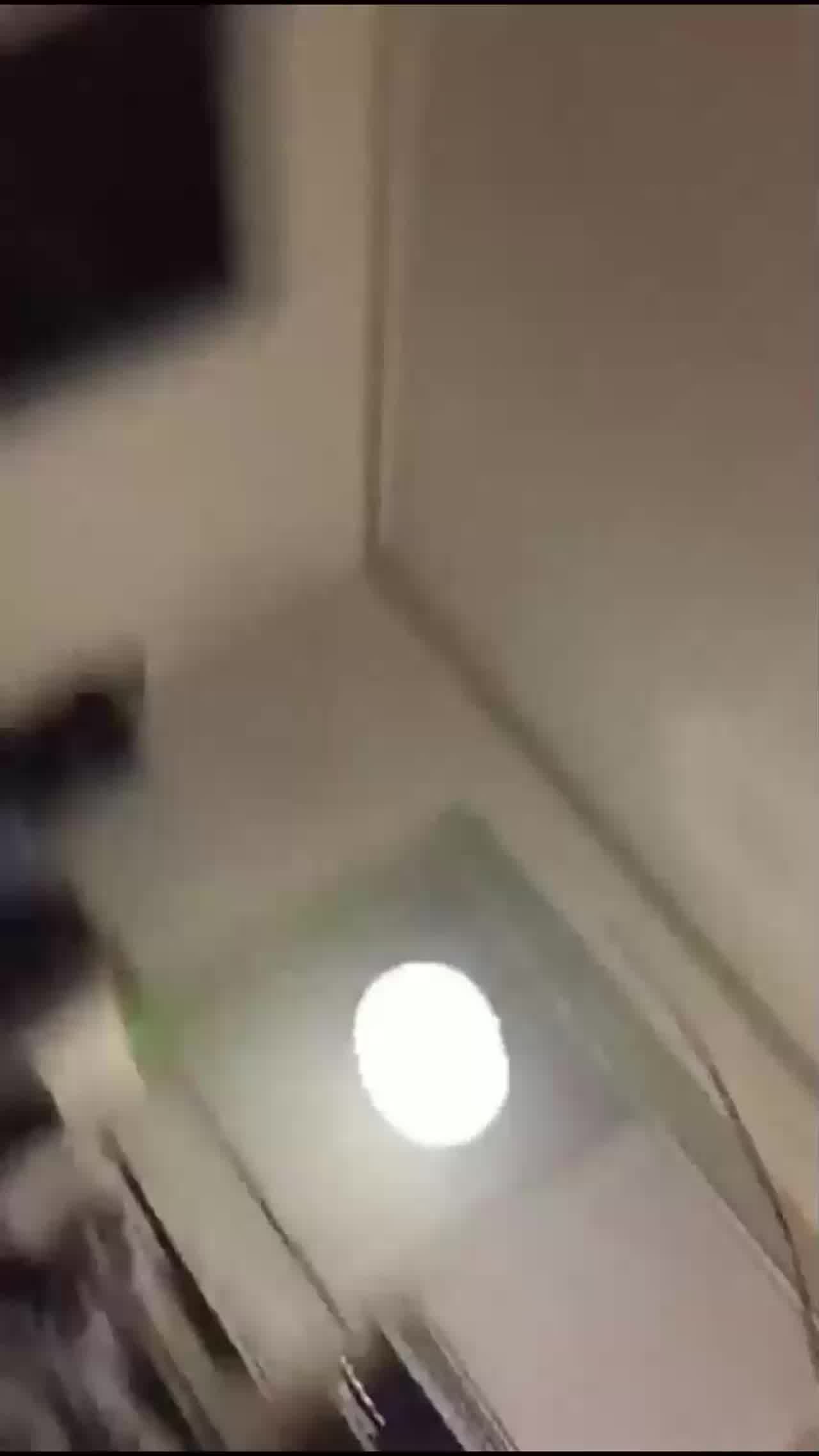  【劲爆吃瓜】湖南婚纱事件！无良摄影师借口免费多拍照片约新娘吃饭灌醉迷奸视频流出！高清原版 的剧照7