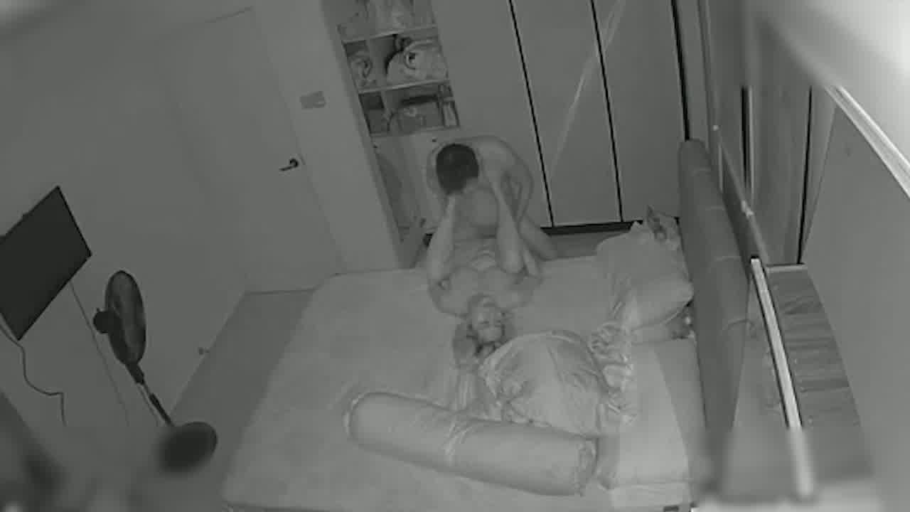  河北雄县公安局长 邱延青 婚内出轨被情妇举报 激情做爱监控视频曝光全网 的剧照1