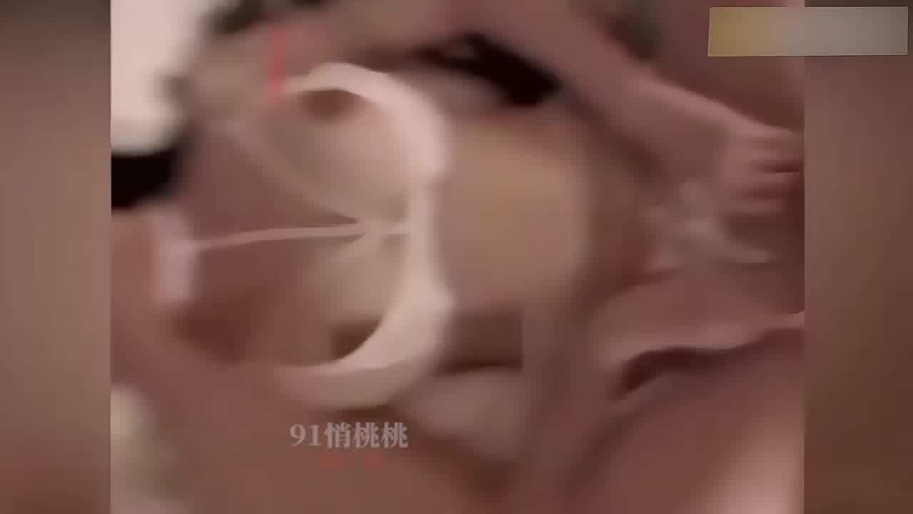  顶级超模经纪人的一条狗，母狗肉便器乖巧听话 的剧照2