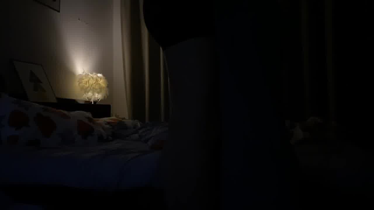  【清纯少女】 我是第几个”对白刺激~欲拒还迎，清纯嫩妹被小哥强行肉棒塞进嘴里，扒光爆肏内射白浆直流 的剧照6