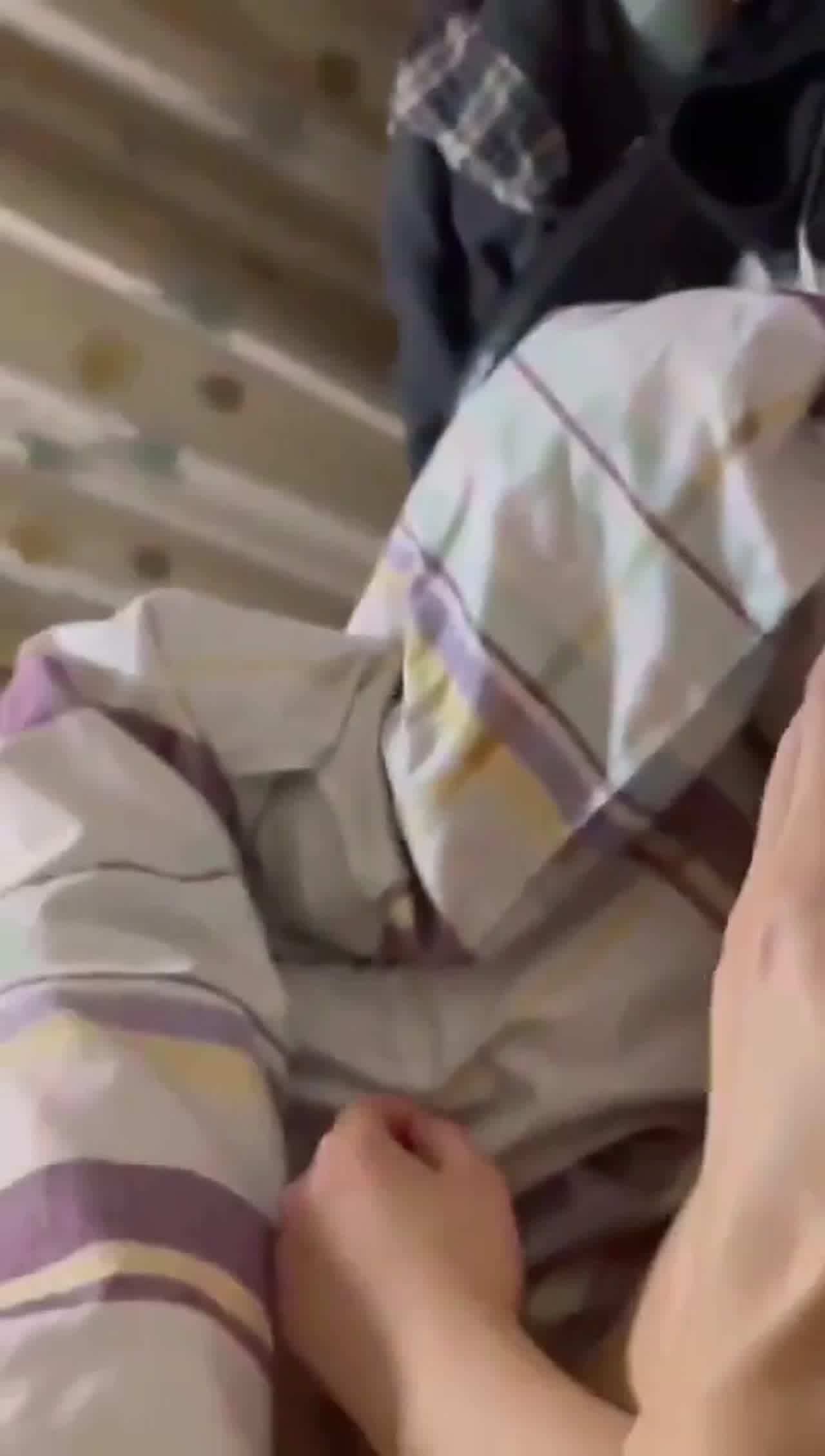  颜射大学校花 身材贼棒～ 的剧照4