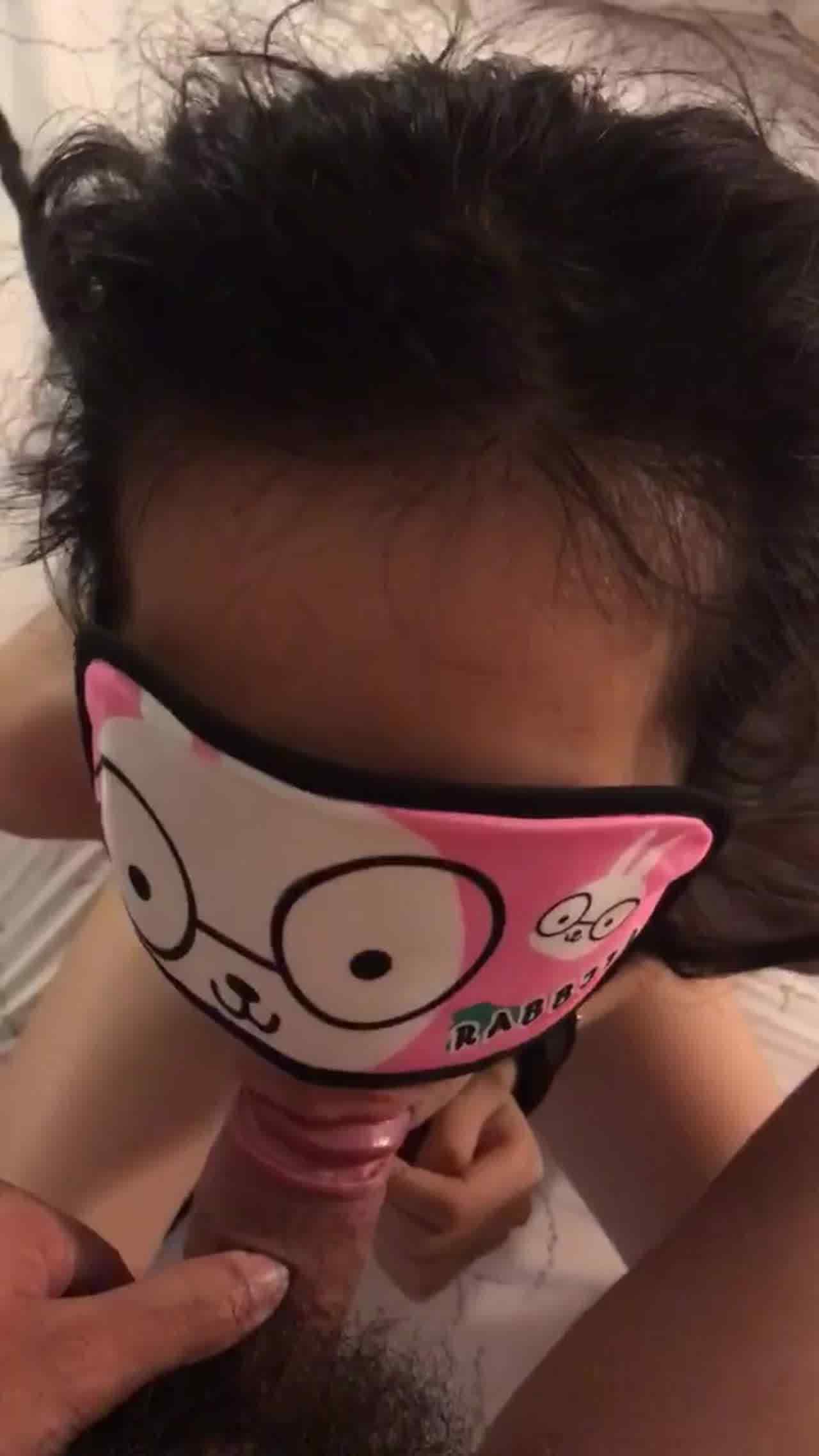  巨乳少妇女儿第一次给我口 的剧照9