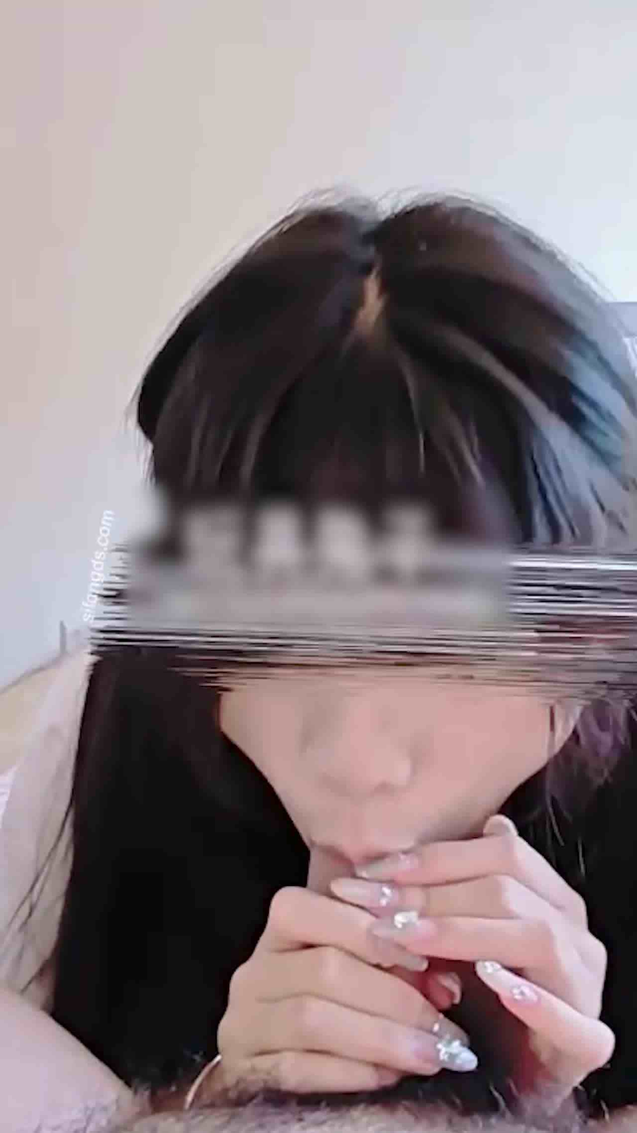  妹妹骚起来不可思议 的剧照1