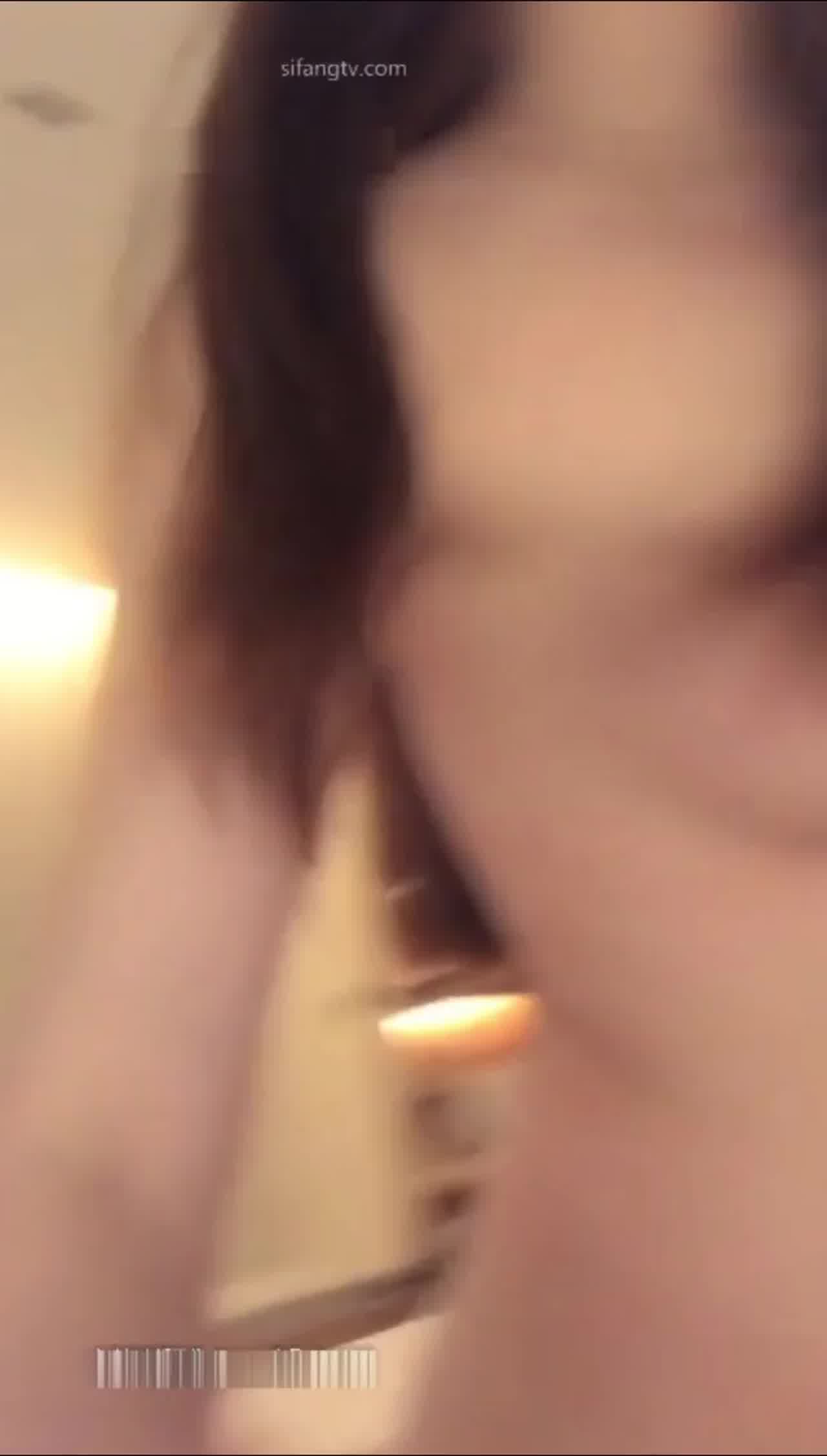  极品小姐姐把我当作骑在骑 的剧照5